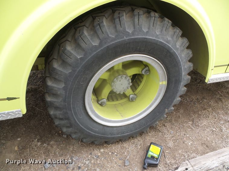 image for item DG8442 1978 Ford F700  pumper fire truck