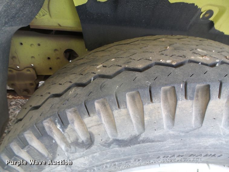 image for item DG8442 1978 Ford F700  pumper fire truck