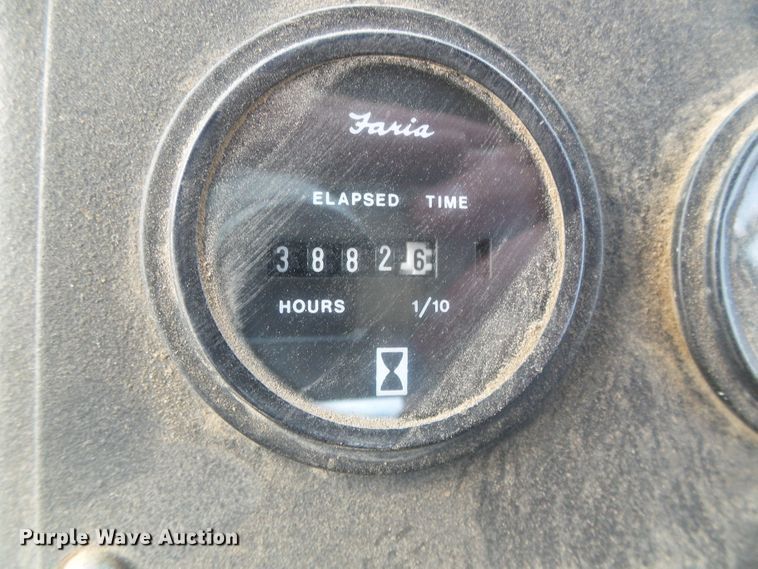 image for item DG8443 1995 Ford 8000  street sweeper truck