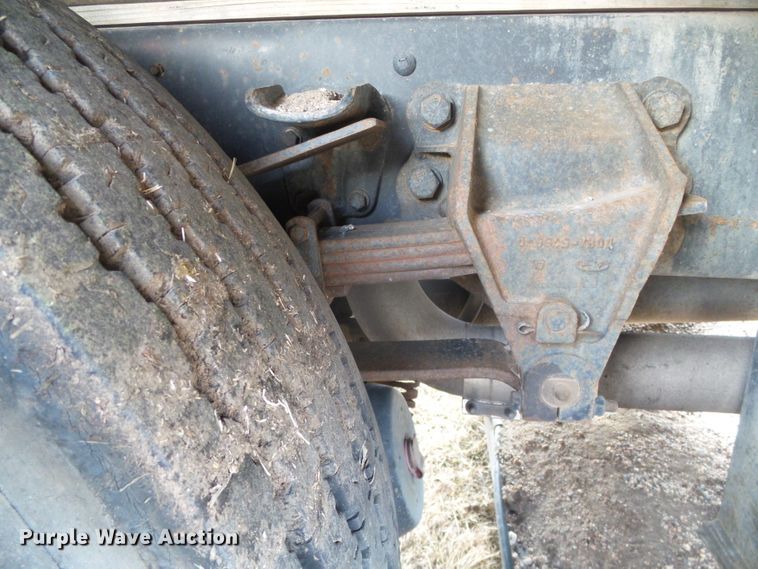 image for item DG8443 1995 Ford 8000  street sweeper truck