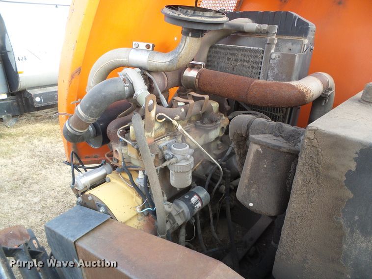 image for item DG8443 1995 Ford 8000  street sweeper truck