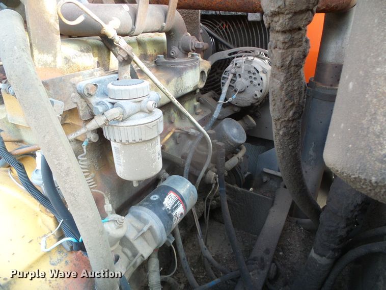 image for item DG8443 1995 Ford 8000  street sweeper truck