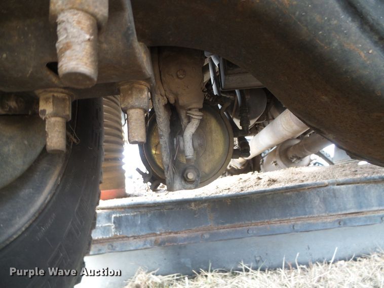 image for item DG8443 1995 Ford 8000  street sweeper truck