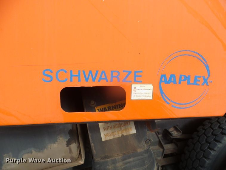 image for item DG8443 1995 Ford 8000  street sweeper truck