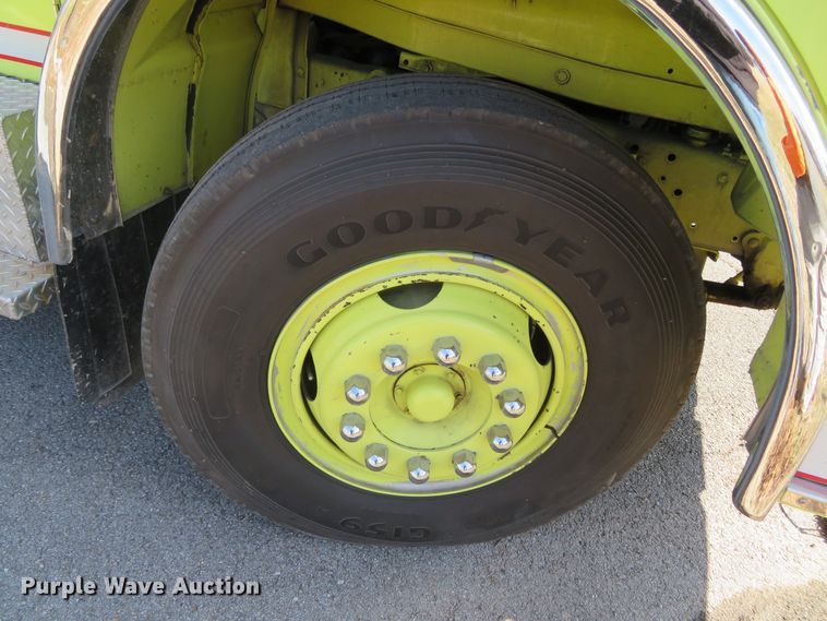 image for item DH0657 1981 Ford C800  pumper fire truck