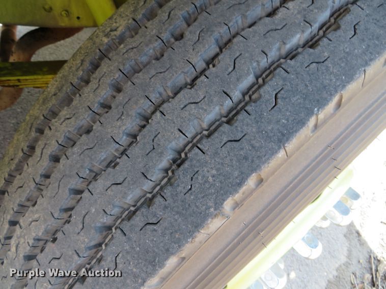 image for item DH0657 1981 Ford C800  pumper fire truck