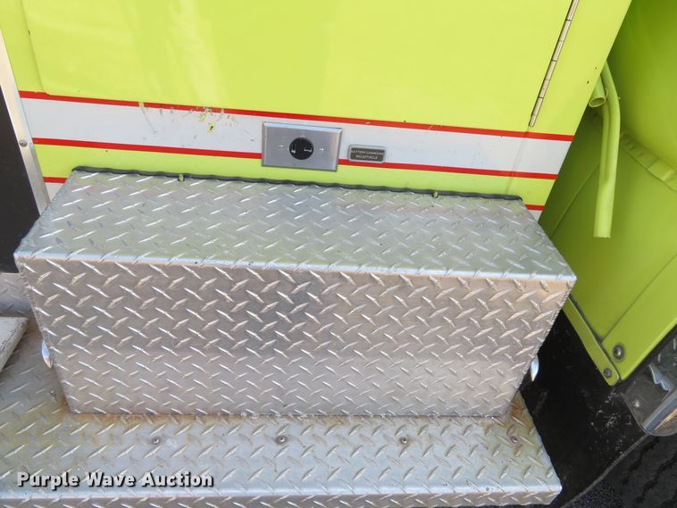 image for item DH0657 1981 Ford C800  pumper fire truck