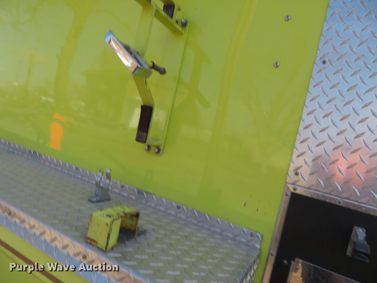 image for item DH0657 1981 Ford C800  pumper fire truck