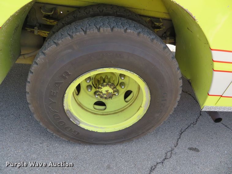 image for item DH0657 1981 Ford C800  pumper fire truck