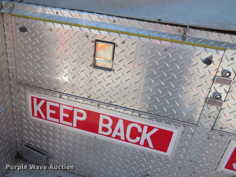 image for item DH0657 1981 Ford C800  pumper fire truck