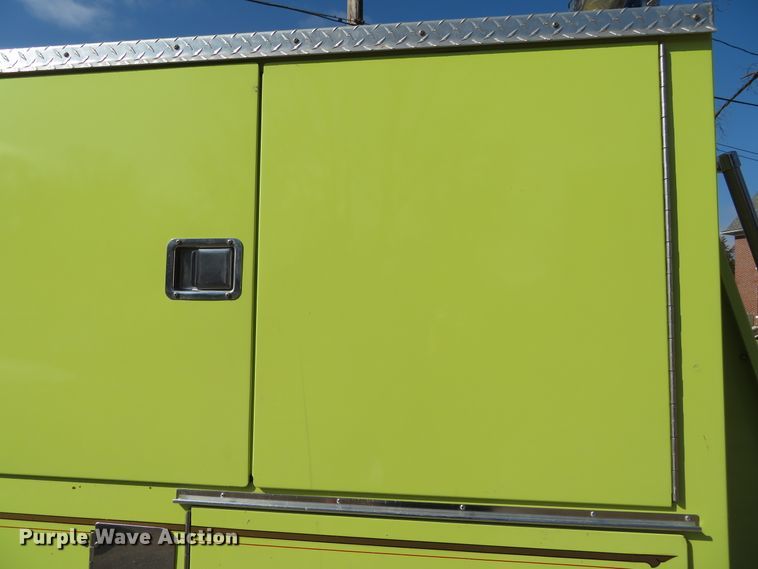 image for item DH0657 1981 Ford C800  pumper fire truck