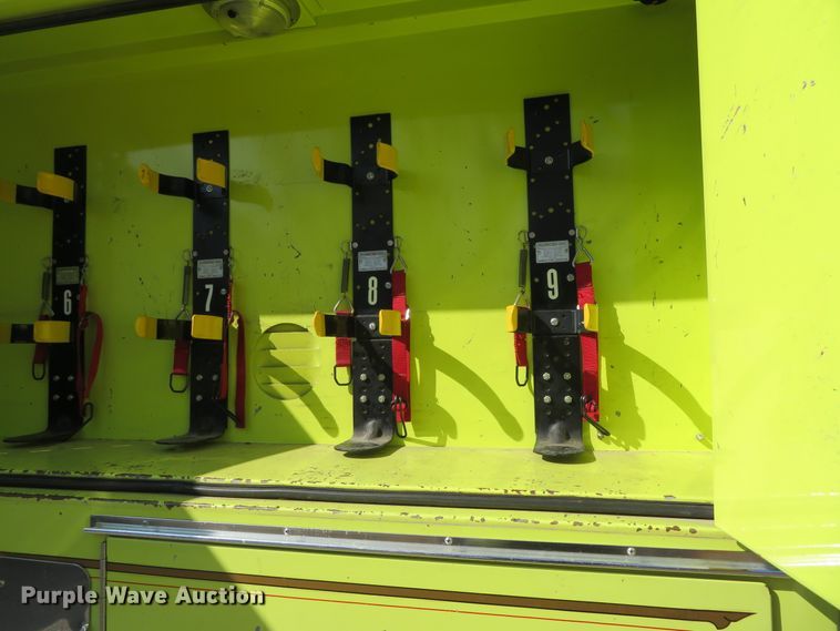 image for item DH0657 1981 Ford C800  pumper fire truck