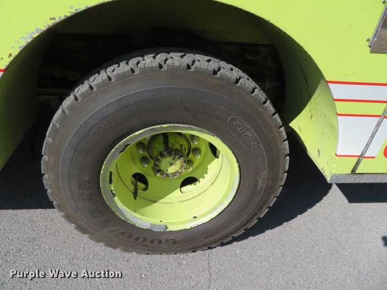 image for item DH0657 1981 Ford C800  pumper fire truck