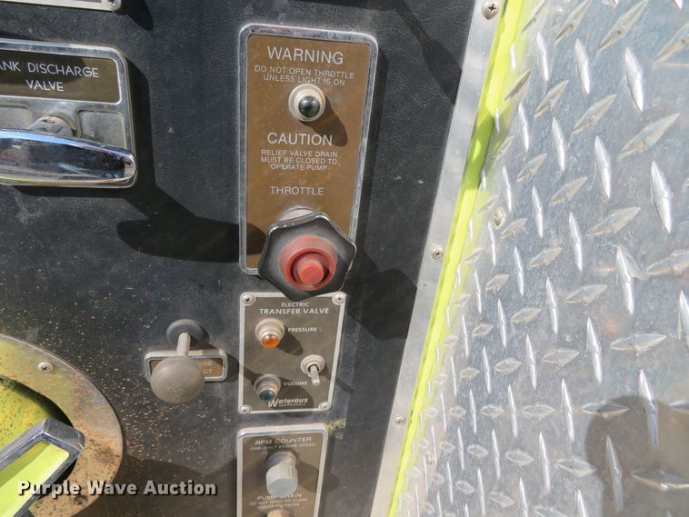 image for item DH0657 1981 Ford C800  pumper fire truck