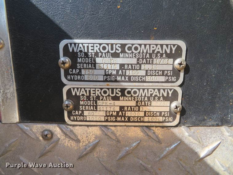 image for item DH0657 1981 Ford C800  pumper fire truck