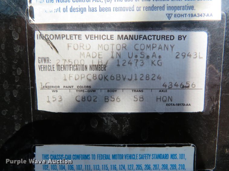 image for item DH0657 1981 Ford C800  pumper fire truck