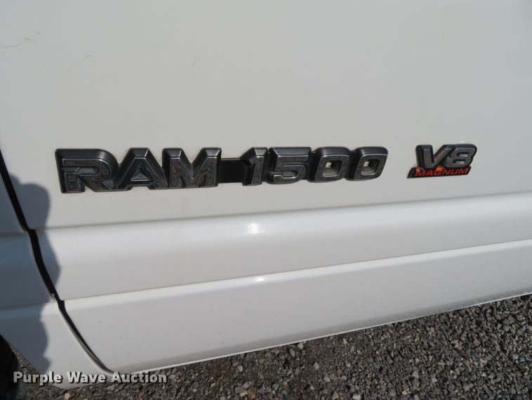 image for item DH0664 1996 Dodge Ram 1500  Club Cab pickup truck