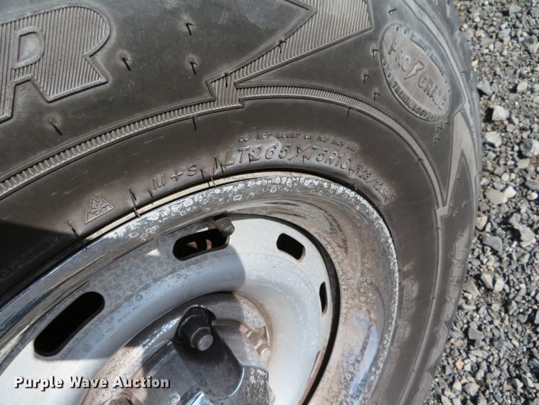 image for item DH0664 1996 Dodge Ram 1500  Club Cab pickup truck