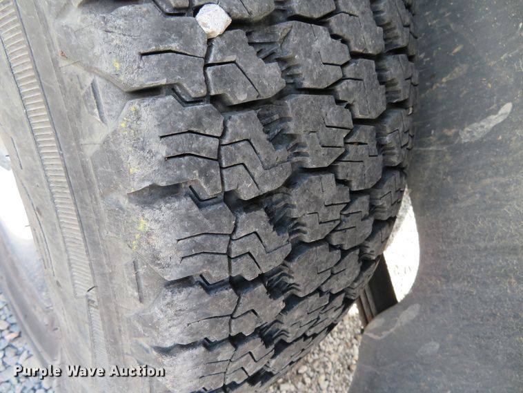 image for item DH0664 1996 Dodge Ram 1500  Club Cab pickup truck