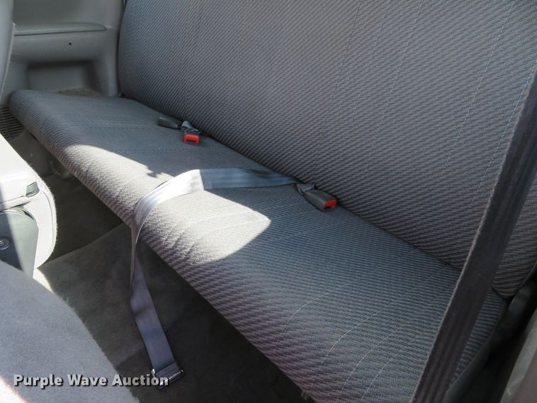 image for item DH0664 1996 Dodge Ram 1500  Club Cab pickup truck