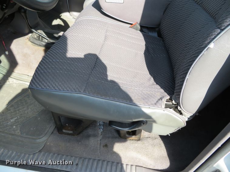 image for item DH0664 1996 Dodge Ram 1500  Club Cab pickup truck