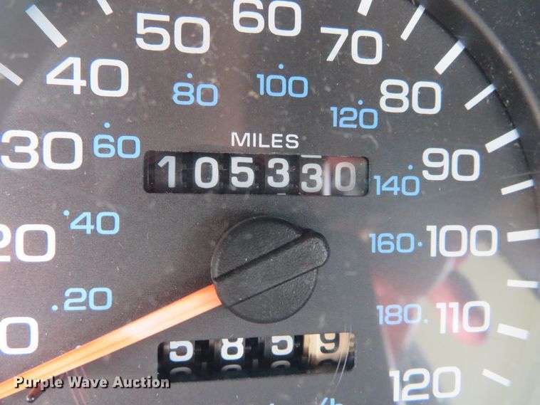 image for item DH0664 1996 Dodge Ram 1500  Club Cab pickup truck