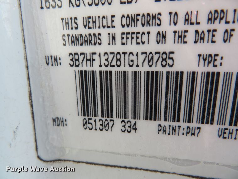 image for item DH0664 1996 Dodge Ram 1500  Club Cab pickup truck