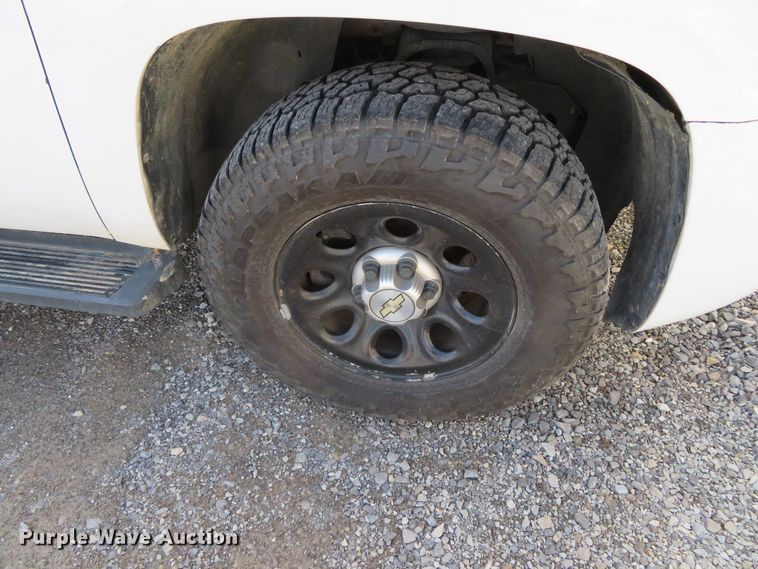 image for item DH0666 2010 Chevrolet Tahoe  SUV