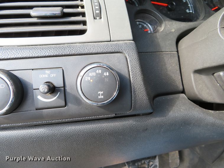 image for item DH0666 2010 Chevrolet Tahoe  SUV