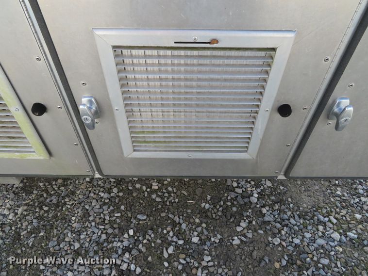 image for item DH0668 Deerskin Manufacturing 8 animal control bed