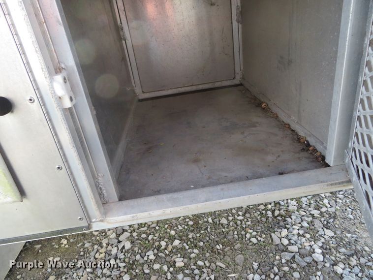 image for item DH0668 Deerskin Manufacturing 8 animal control bed