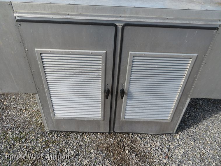 image for item DH0668 Deerskin Manufacturing 8 animal control bed