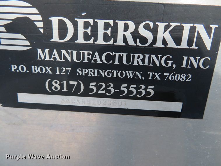 image for item DH0668 Deerskin Manufacturing 8 animal control bed