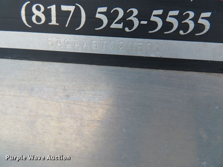 image for item DH0668 Deerskin Manufacturing 8 animal control bed