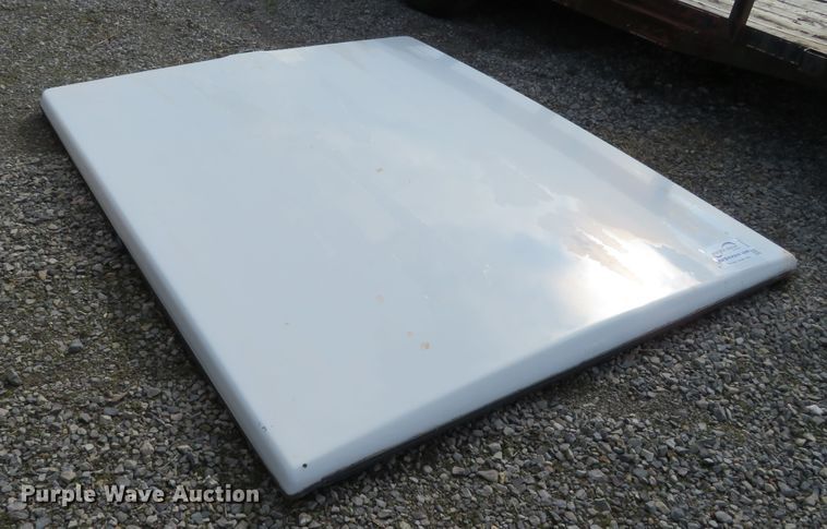 image for item DH0669 Sport Lid 94DG1B bed cover