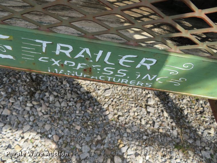 image for item DH0670 2002 Trailer Express 61/2-12 utility trailer