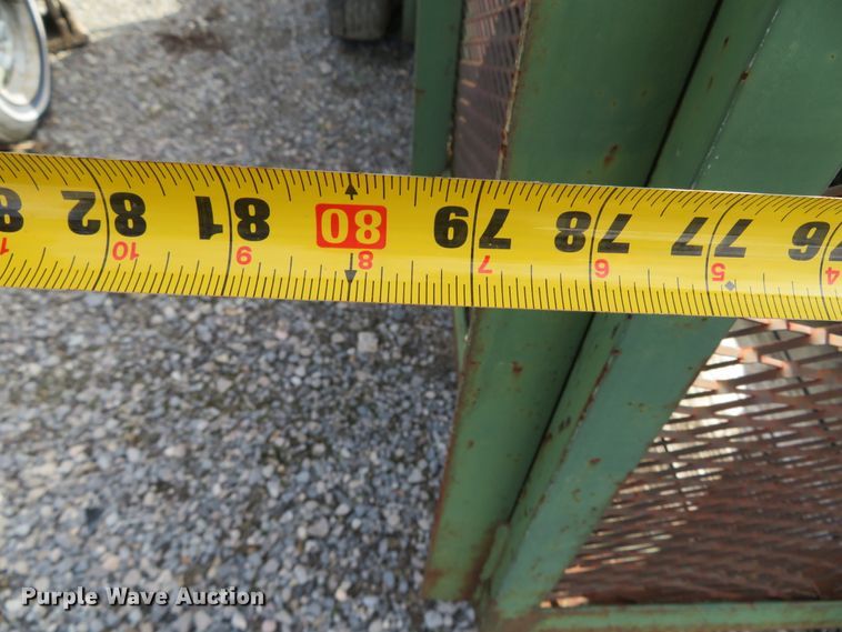 image for item DH0670 2002 Trailer Express 61/2-12 utility trailer