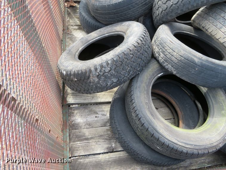 image for item DH0670 2002 Trailer Express 61/2-12 utility trailer