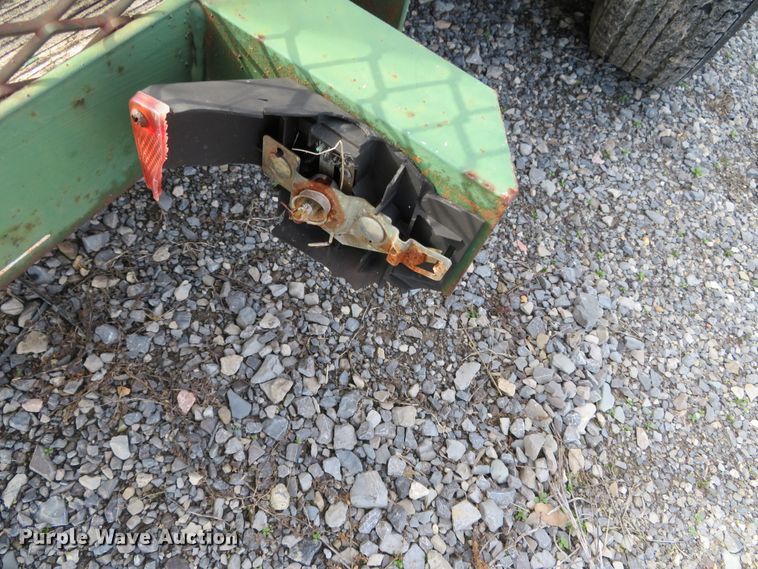 image for item DH0670 2002 Trailer Express 61/2-12 utility trailer