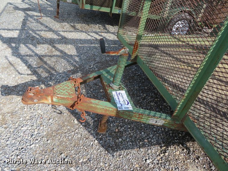 image for item DH0671 2001 Trailer Express 61/2-12 utility trailer