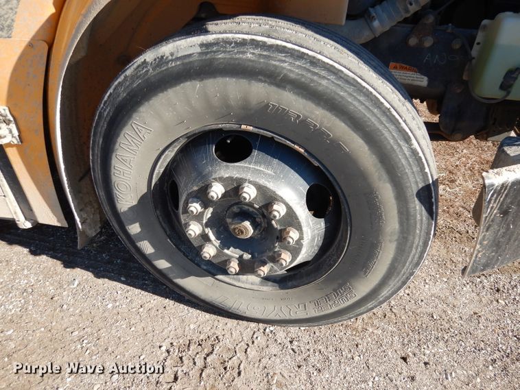 image for item DJ2788 2010 Thomas  school bus