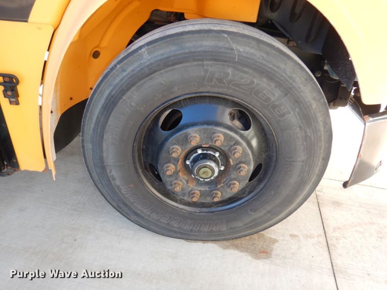 image for item DJ2813 2009 Thomas  school bus