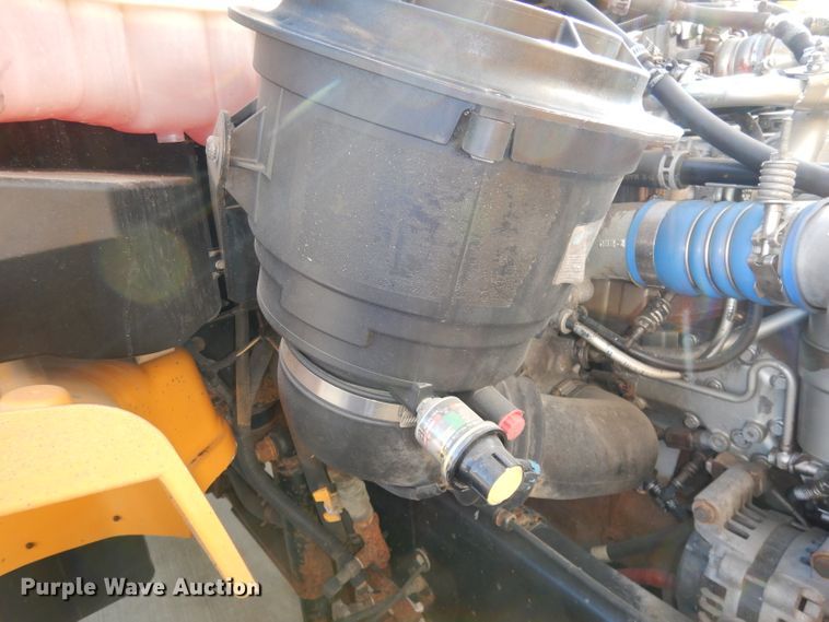 image for item DJ2813 2009 Thomas  school bus