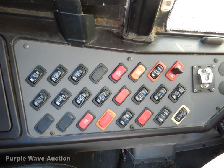 image for item DJ2813 2009 Thomas  school bus