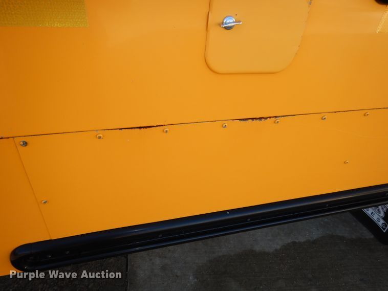 image for item DJ2813 2009 Thomas  school bus