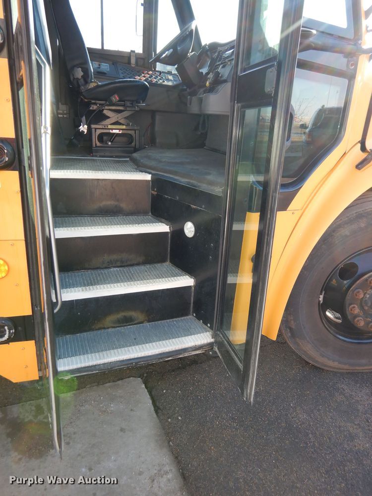 image for item DJ2814 2009 Thomas  school bus