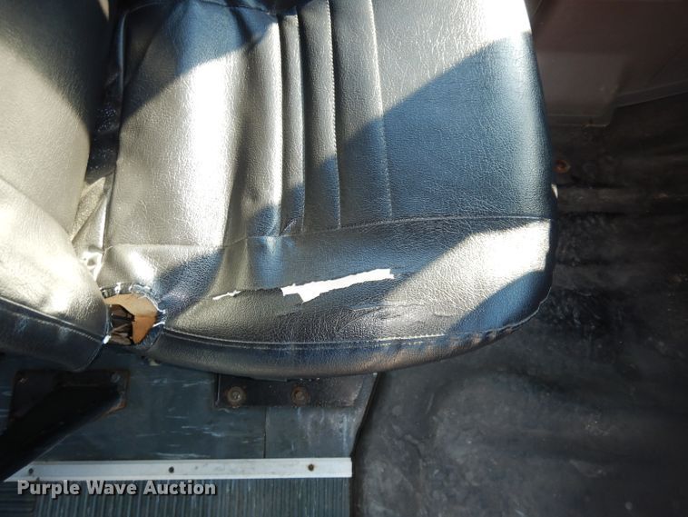 image for item DJ2814 2009 Thomas  school bus