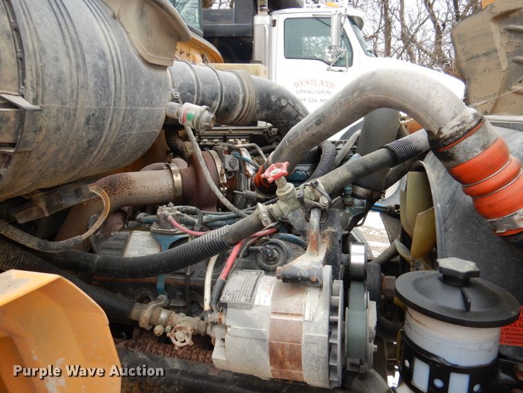 image for item DJ2815 2008 International CE200  school bus