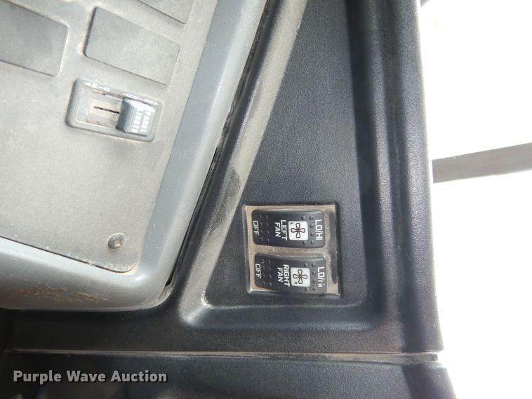 image for item DJ2815 2008 International CE200  school bus