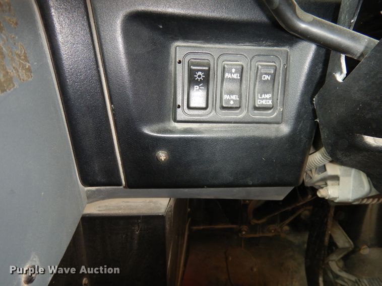 image for item DJ2815 2008 International CE200  school bus